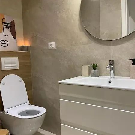 Casa Del Bosco! Τίρανα