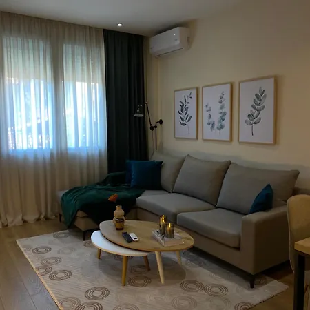 Casa Del Bosco! * Τίρανα